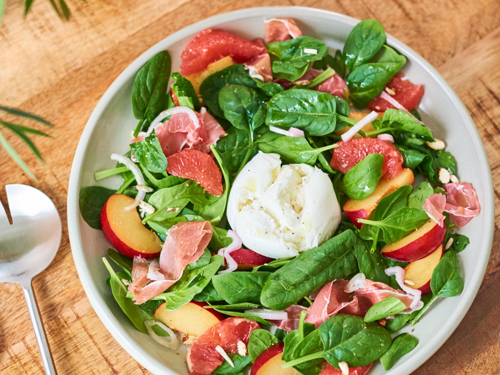 Spinatsalat mit Mozzarella – Rezept