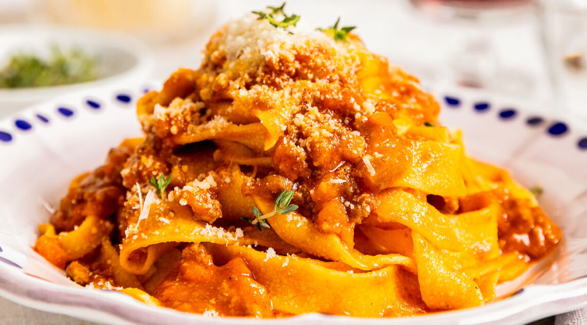 Ragu alla Bolognese con Pappardelle