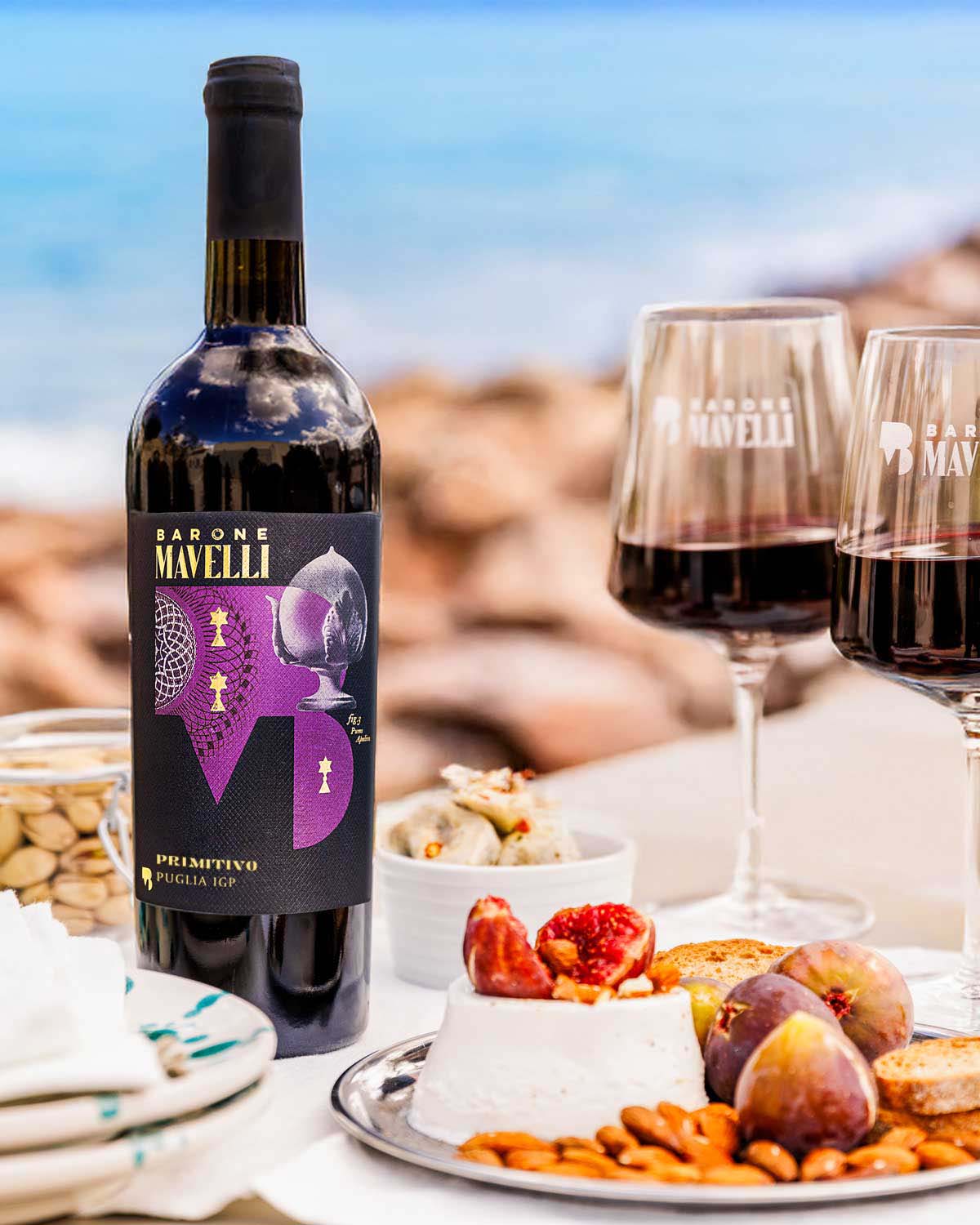 Primitivo Puglia  IGP - Testsieger Rotwein Primitivo Puglia  IGP - Testsieger Rotwein – ansprechend in Szene gesetzt