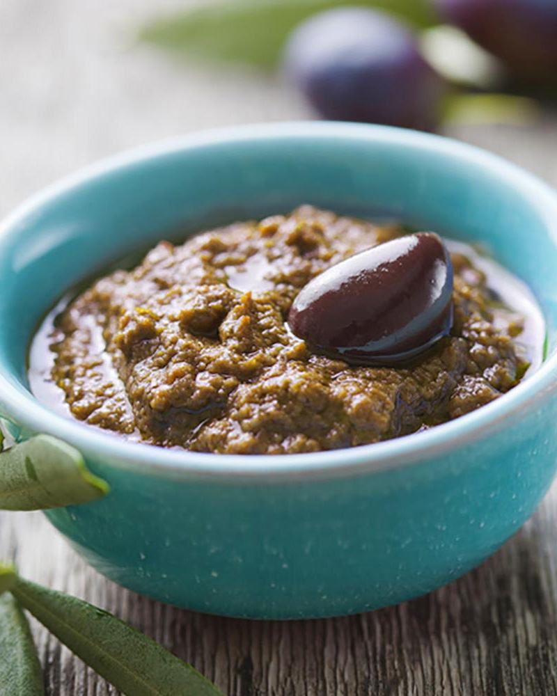 Olivencreme aus schwarzen Oliven Olivencreme aus schwarzen Oliven