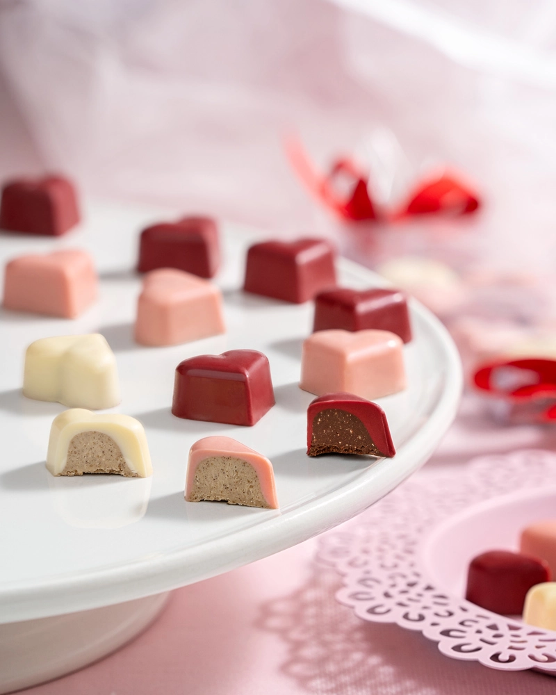 Coeurs en chocolat - emballage cadeau Herzpralinen - in Geschenkverpackung – ansprechend in Szene gesetzt