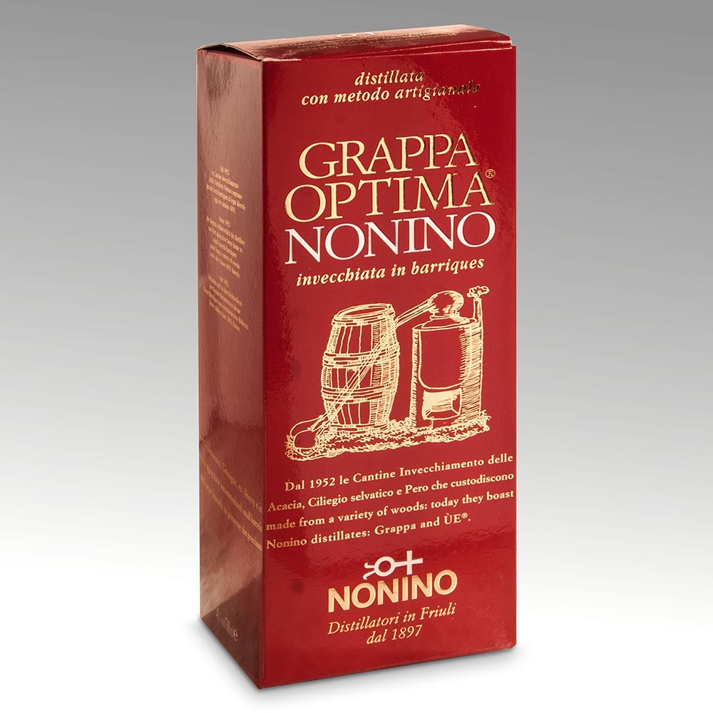 Grappa Optima – mit passenden Accessoires arrangiert