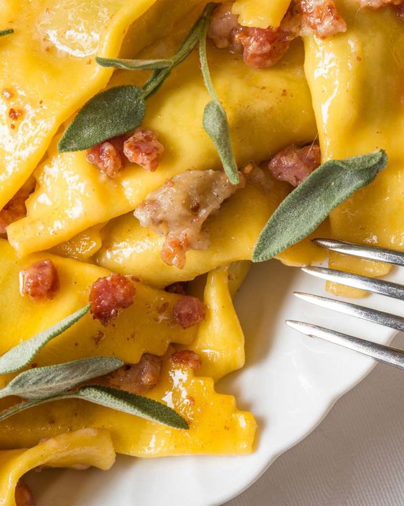 Casoncelli mit Salsiccia Casoncelli mit Salsiccia