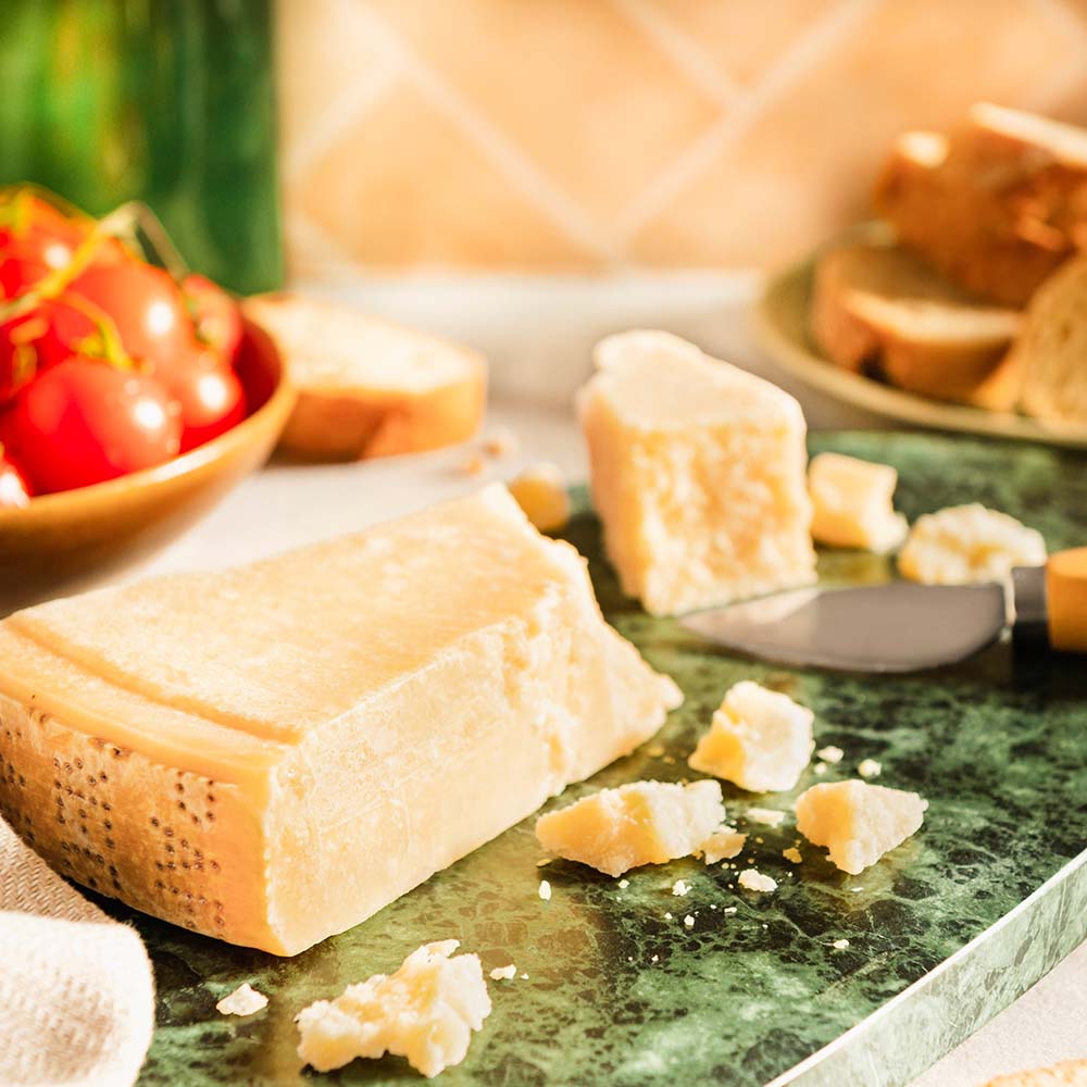 Parmesan DOP 13,5 Monate gereift
