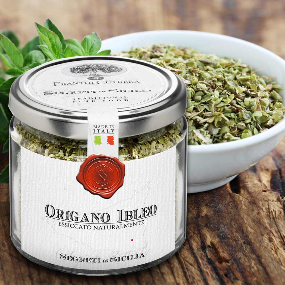 Oregano - echt sizilianisch – mit passenden Accessoires arrangiert