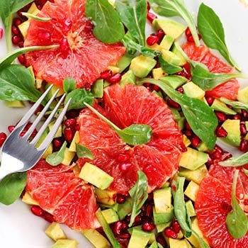 Avocado-Grapefruit-Salat mit Parmaschinken